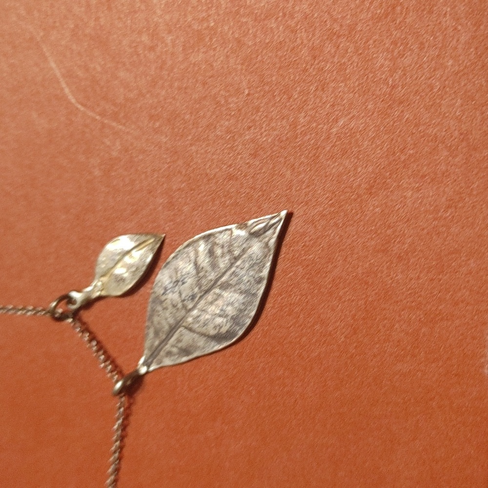 Leaf necklace 18"